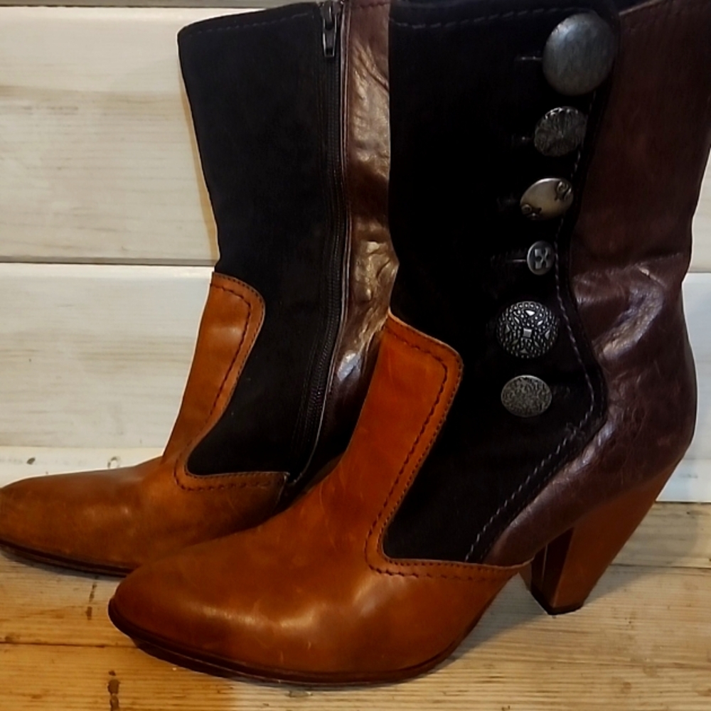 True Relegion ladies boots